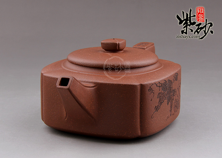 一,方形紫砂壶适合泡什么茶紫砂茶具形状各有不同,主要分为方形,扁形