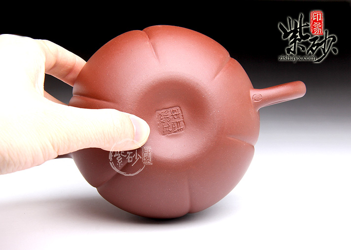 盛东兴金瓜紫砂壶图片