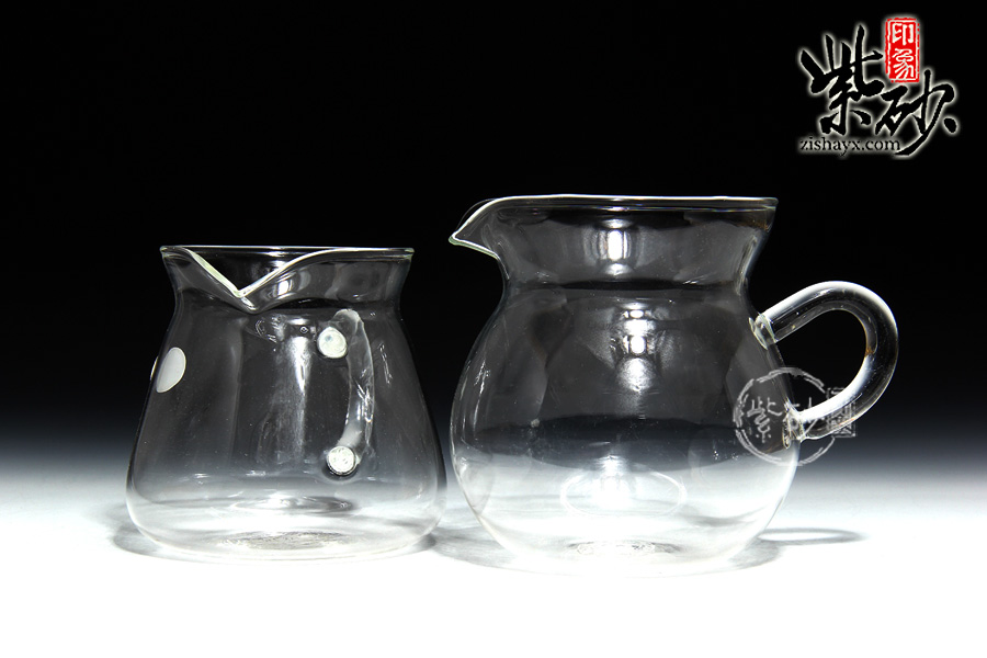 玻璃茶具：玻璃公道杯图片