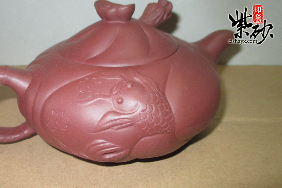 紫砂壶艺人：韩惠琴鱼化龙紫砂壶图片