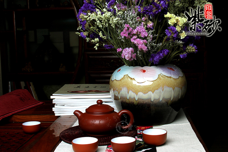 现代家庭时尚摆件景德镇彩色瓷罐